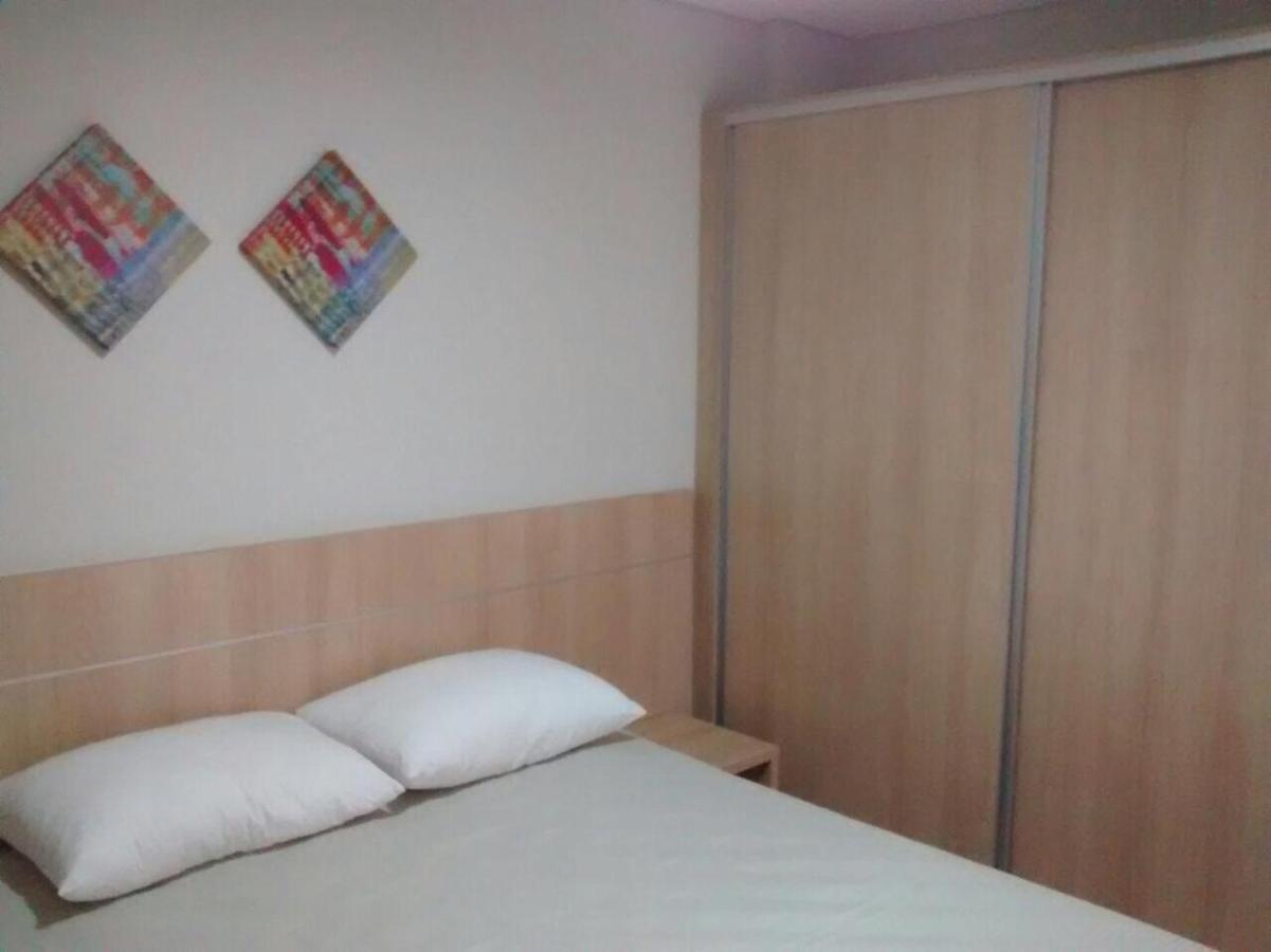 Ferienwohnung Casa Da Madeira Caldas Novas Exterior foto